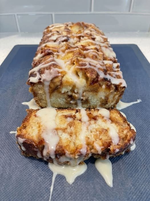 🍎 Apple Fritter Sourdough Bread