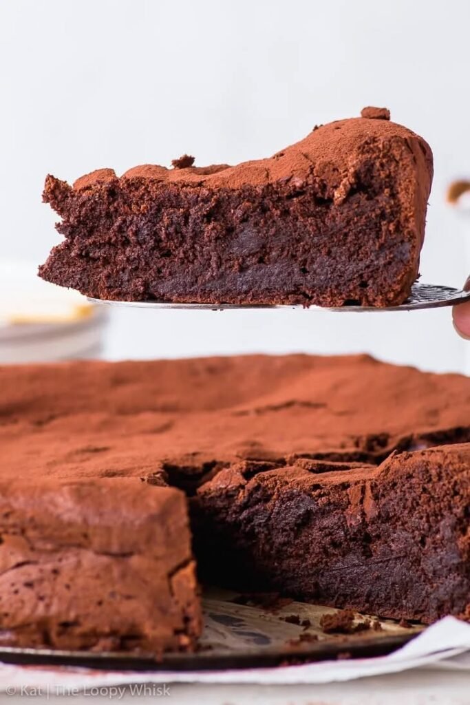 6-Ingredient Flourless Chocolate Cake