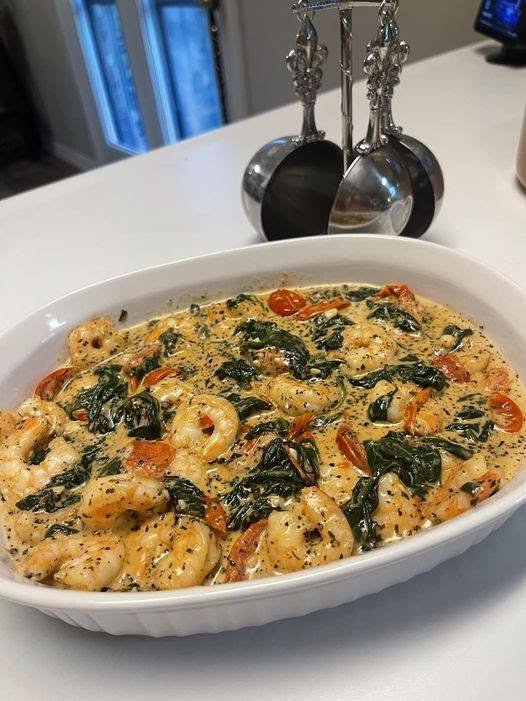 Keto Creamy Tuscan Shrimp