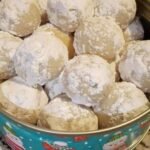 Pecan Snowball Cookies
