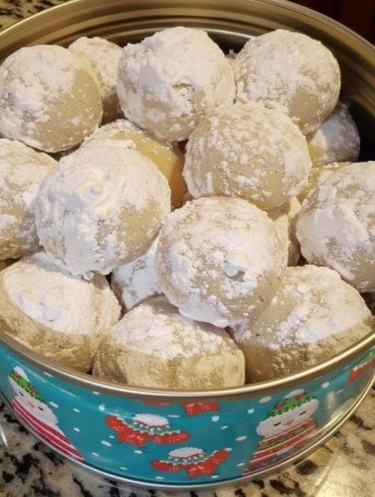 Pecan Snowball Cookies